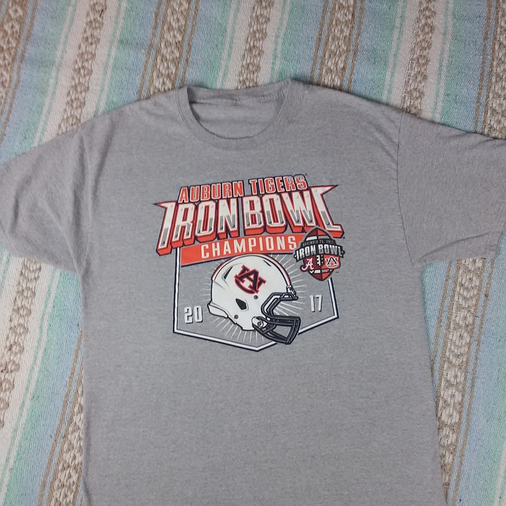 AUBURN TIGERS GRAPHIC TEE SHIRT MENS LARGE - Picture 10 of 13